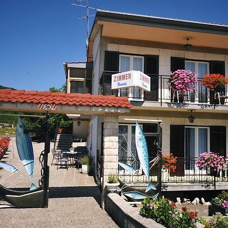 Guesthouse Rutar Rupa Ngoại thất bức ảnh